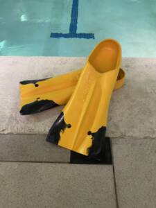 swimming fins to improve speed